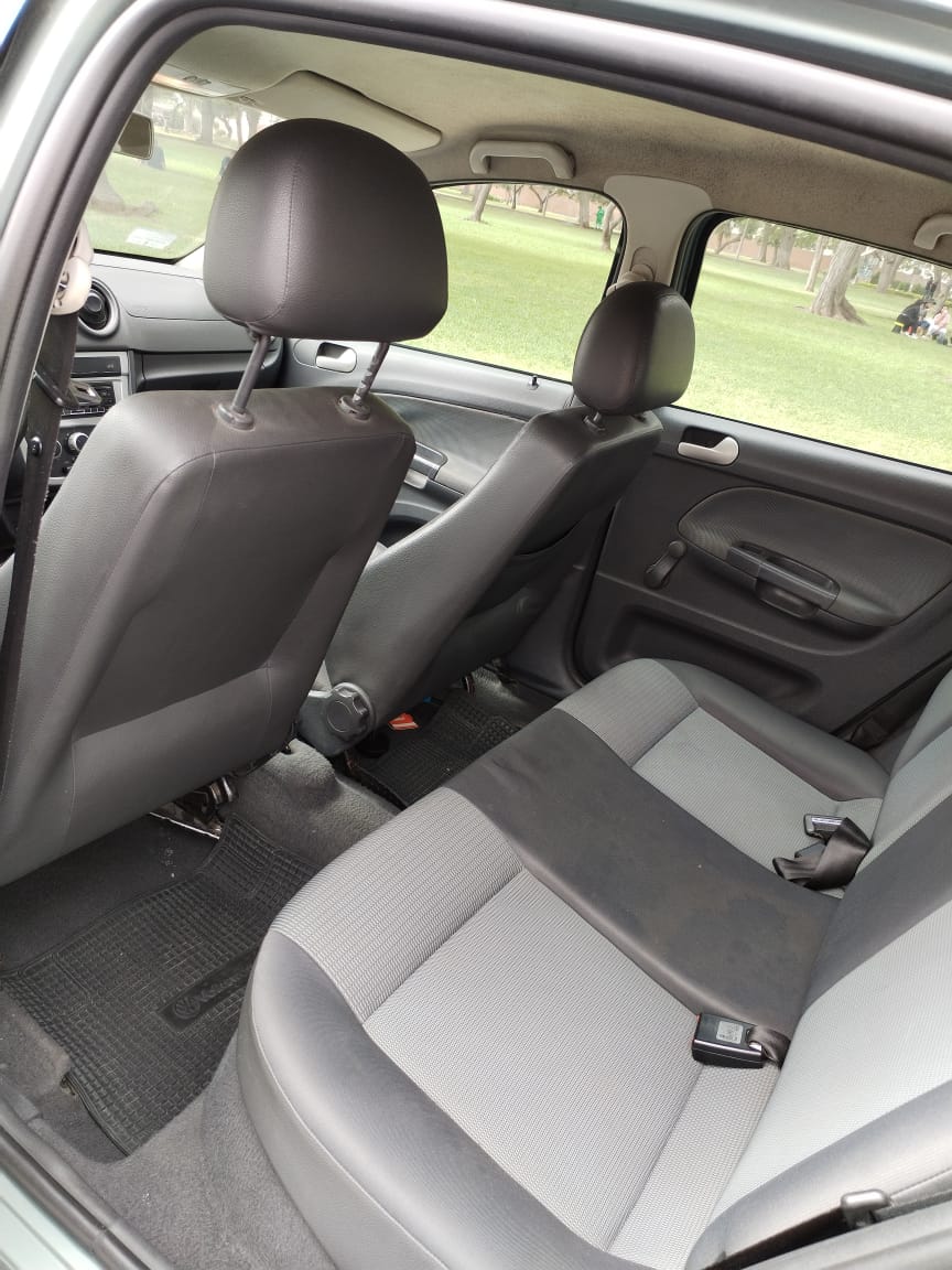 Volkswagen Gol Comfort 2012