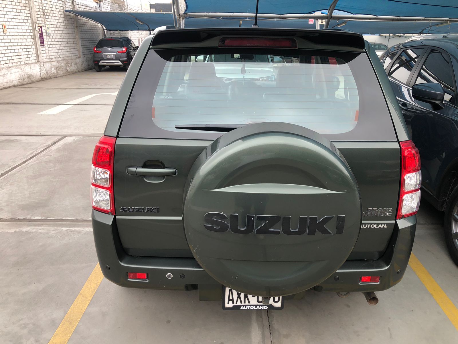 Suzuki Grand Nomade 2016