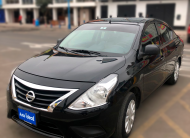 Nissan Versa  2021