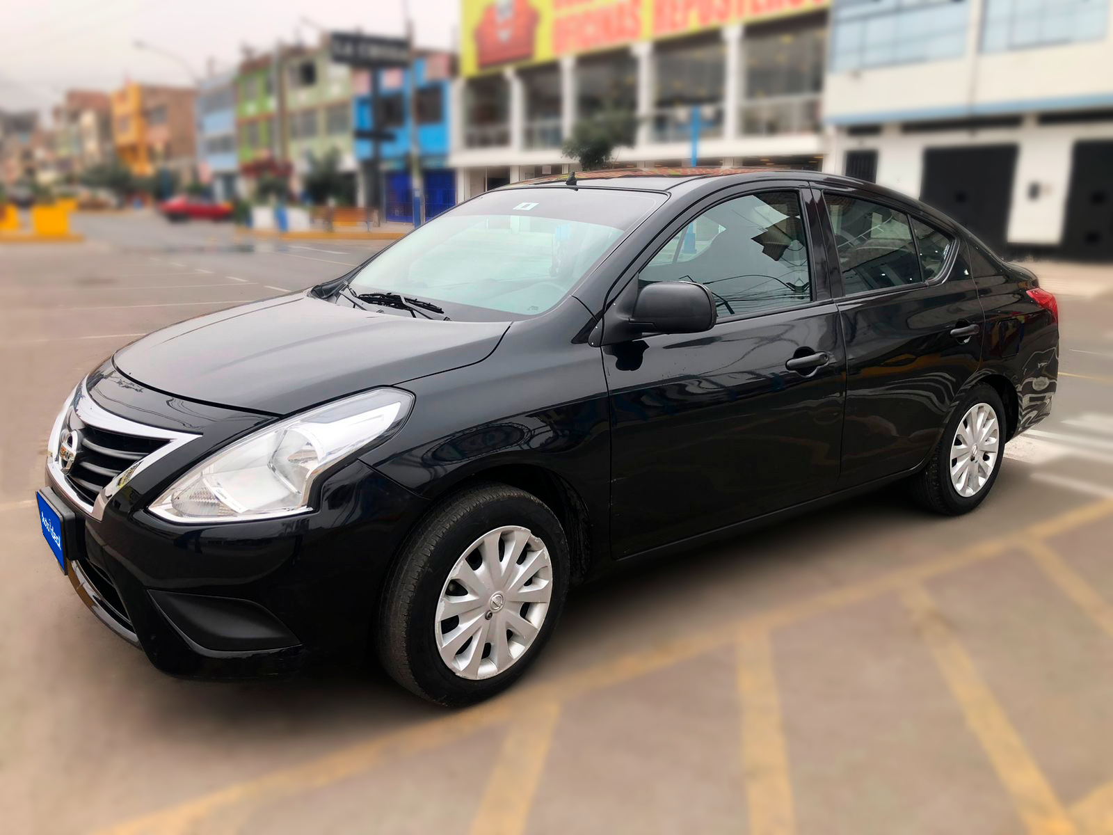 Nissan Versa  2021