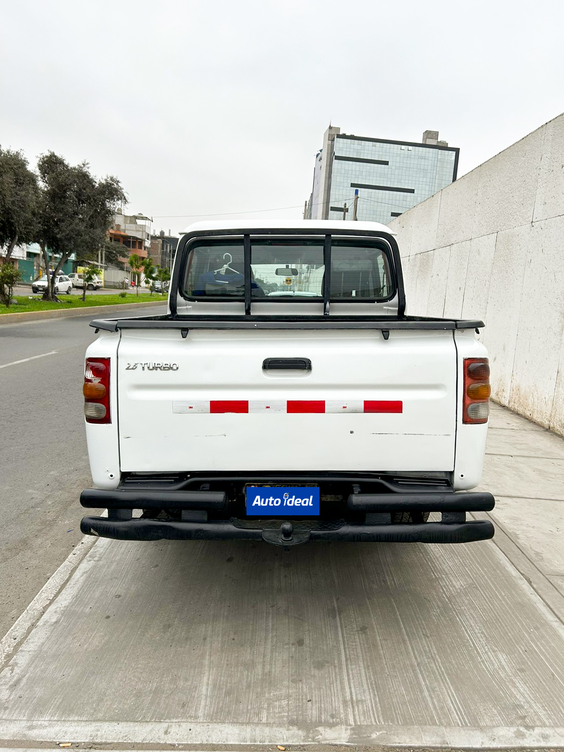 Mahindra Pick Up Doble Cabina 2010
