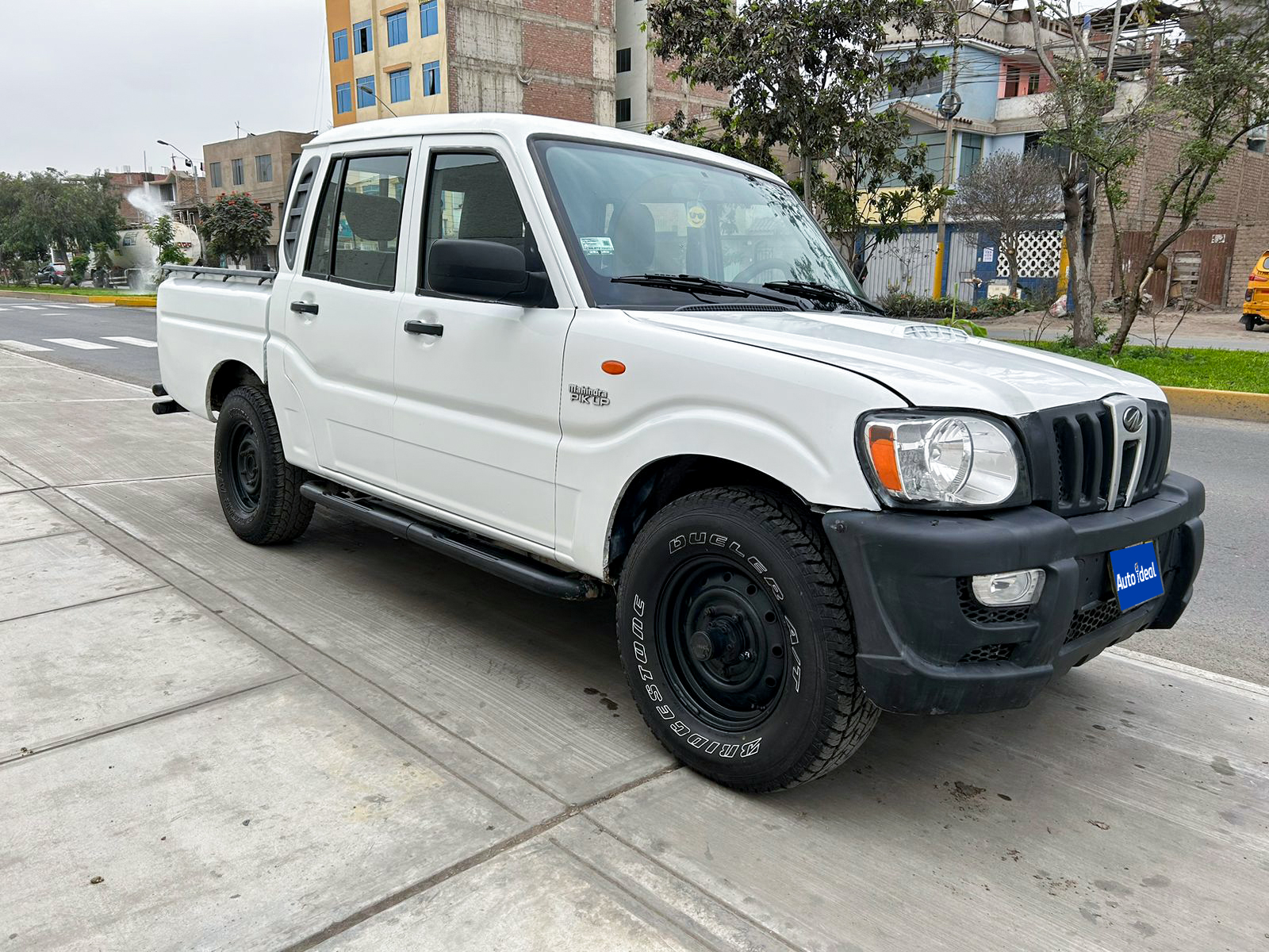 Mahindra Pick Up Doble Cabina 2010