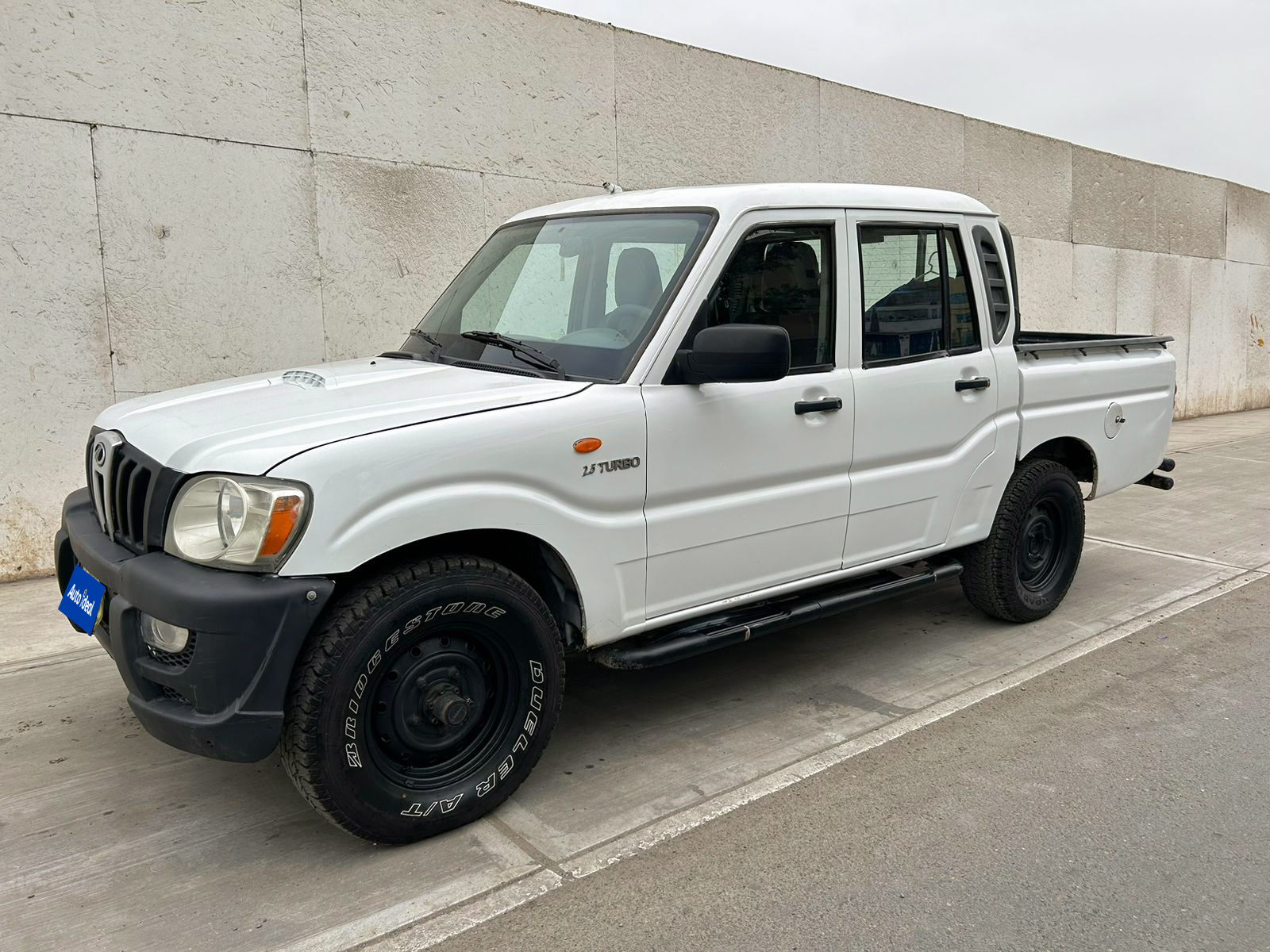 Mahindra Pick Up Doble Cabina 2010