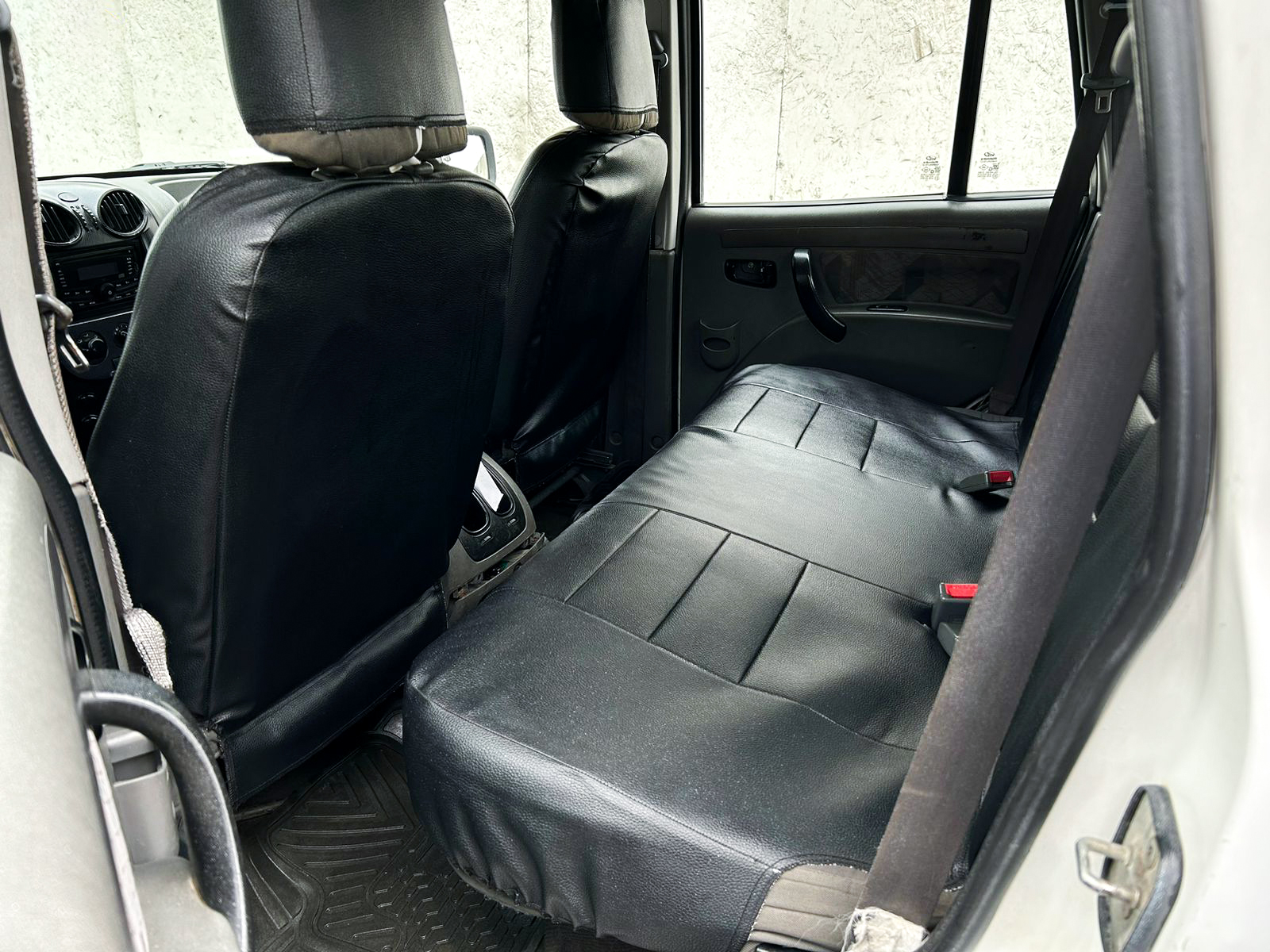 Mahindra Pick Up Doble Cabina 2010