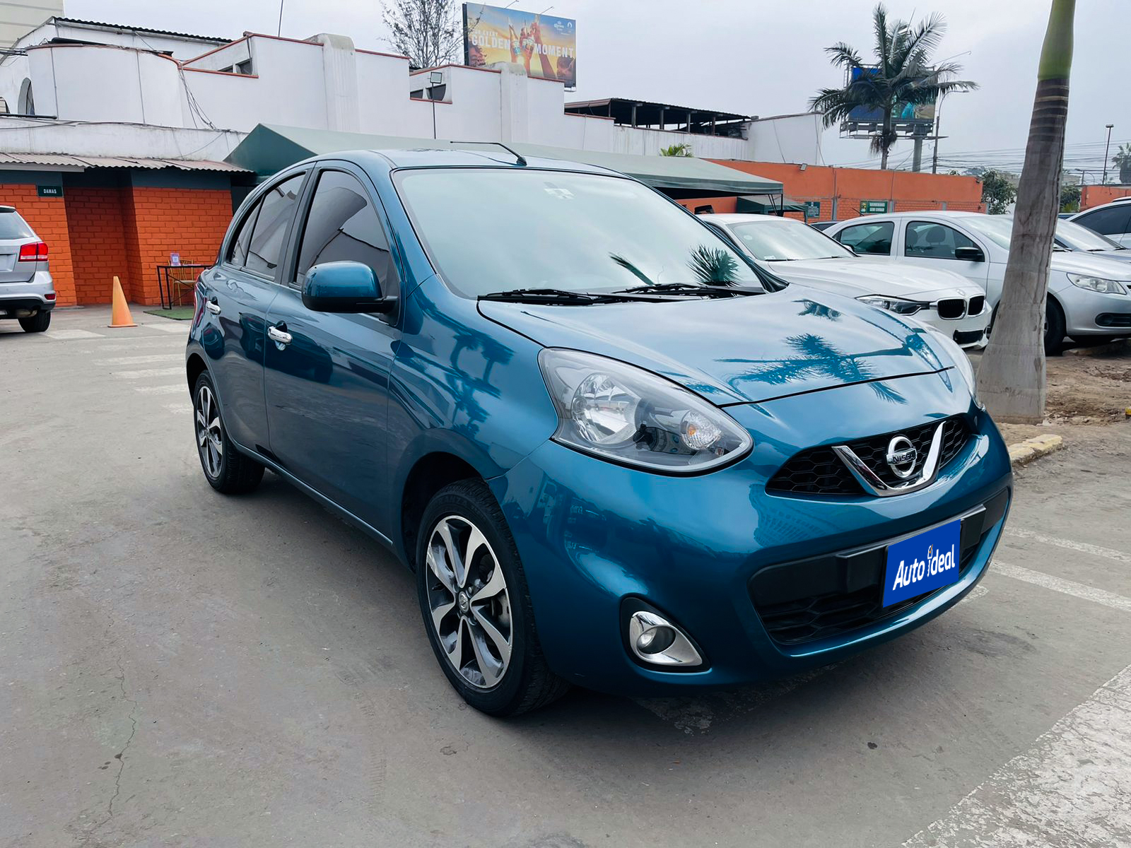 Nissan March 2018