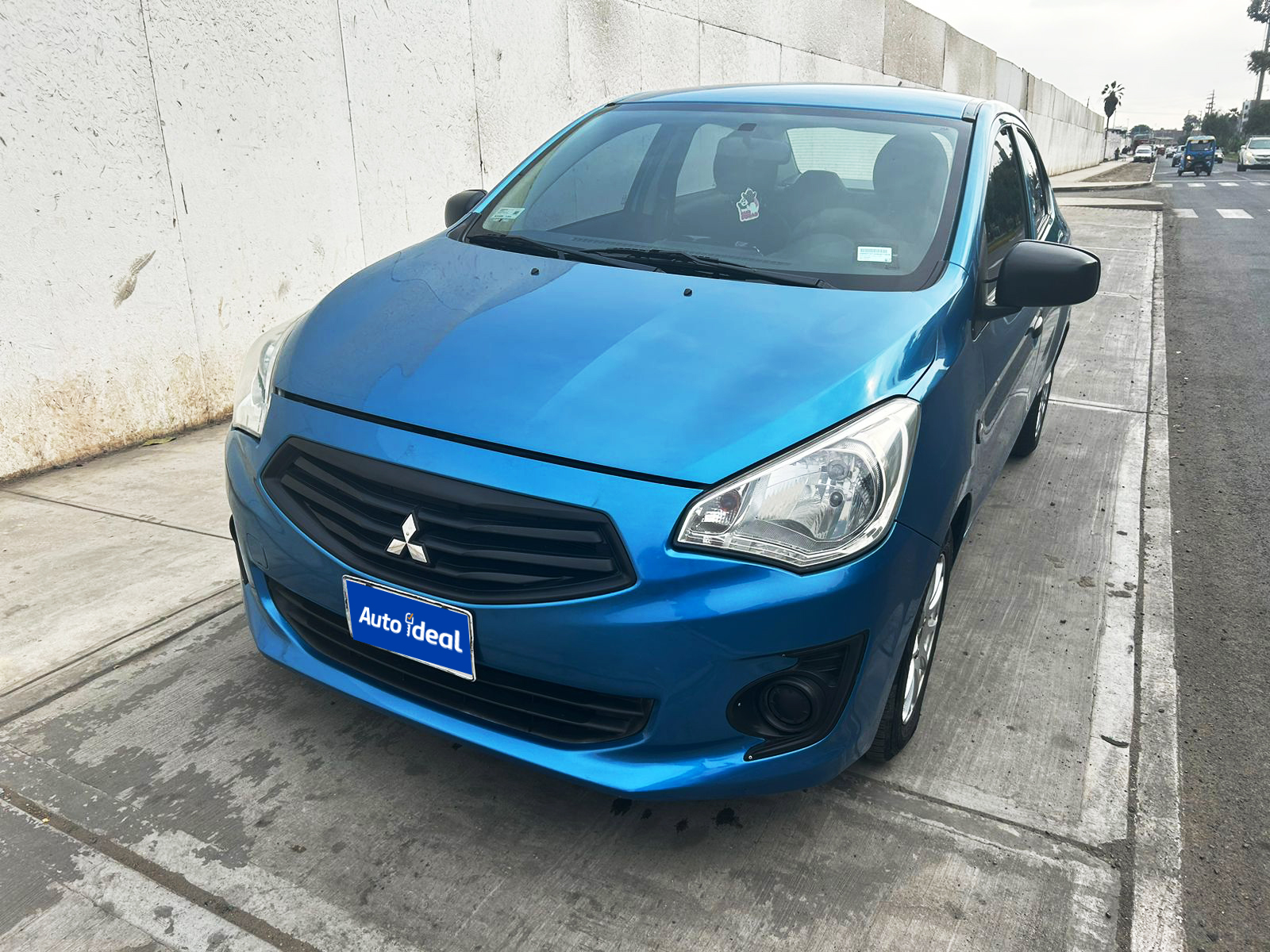 Mitsubishi Mirage G4 2014