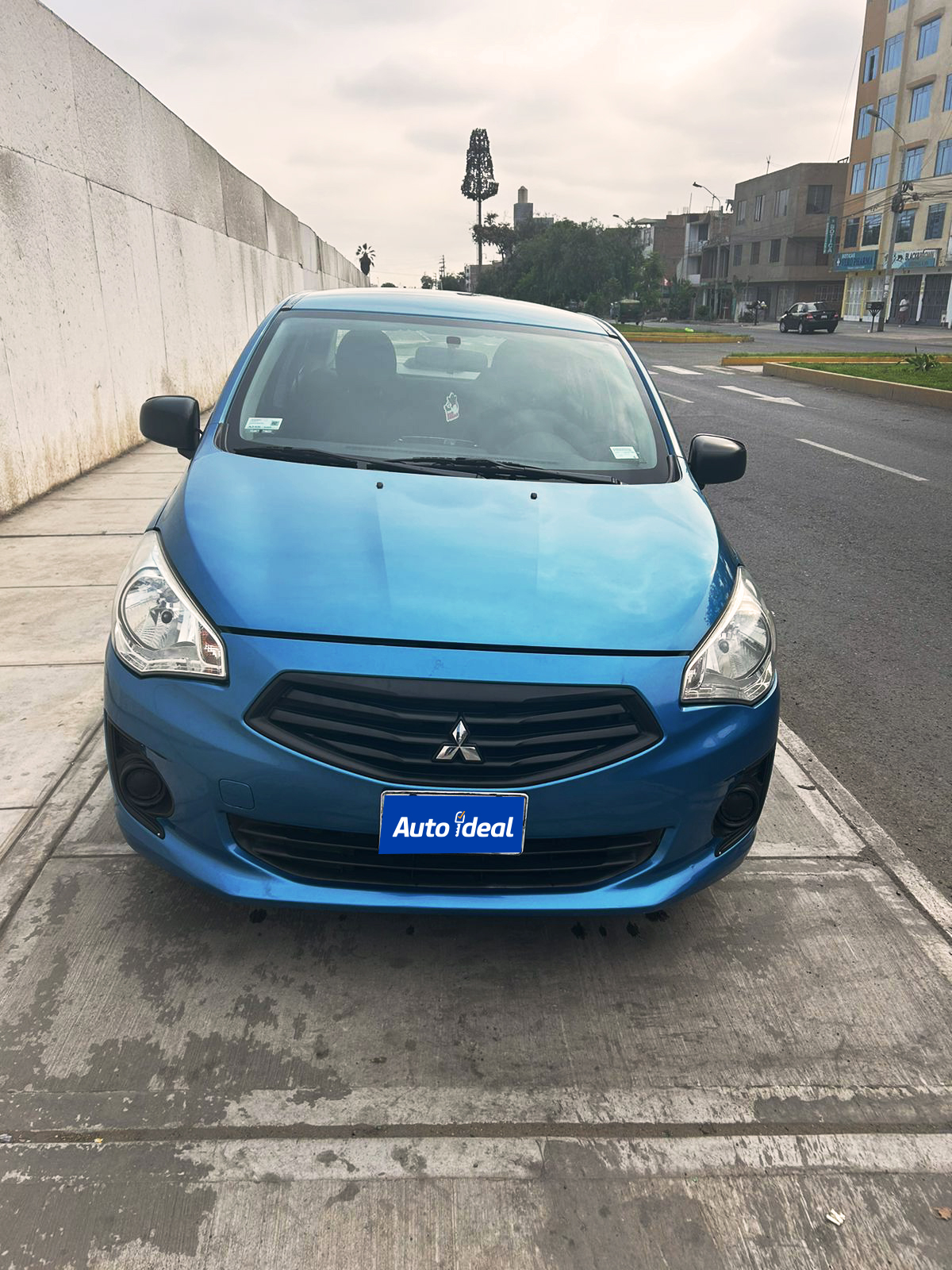 Mitsubishi Mirage G4 2014
