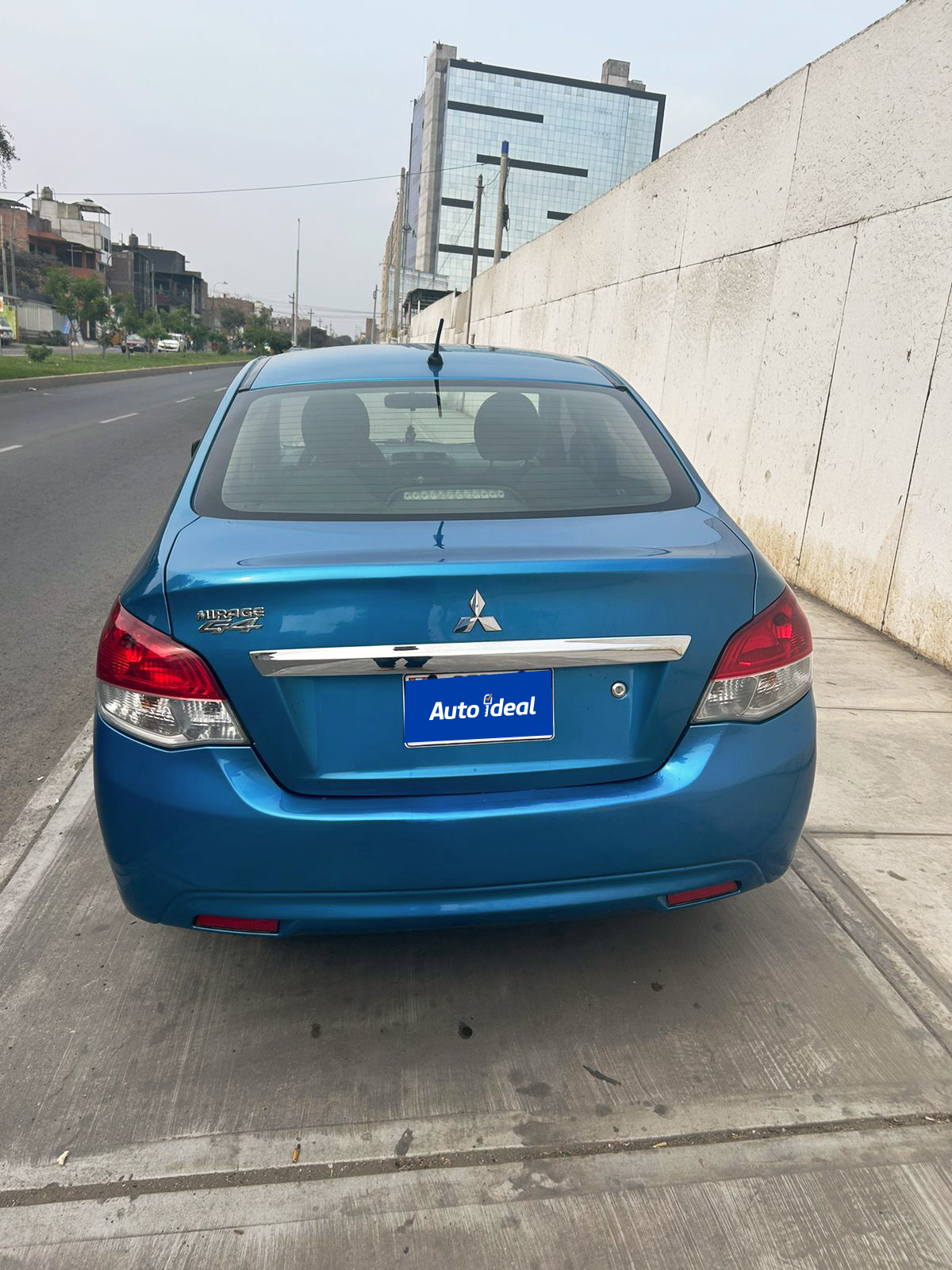 Mitsubishi Mirage G4 2014